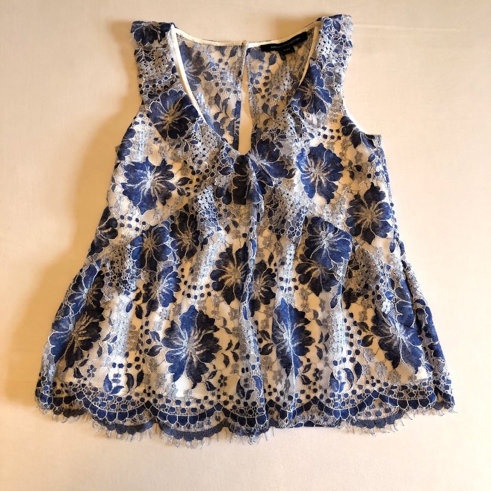 FRENCH CONNECTION VNeck Lace Top